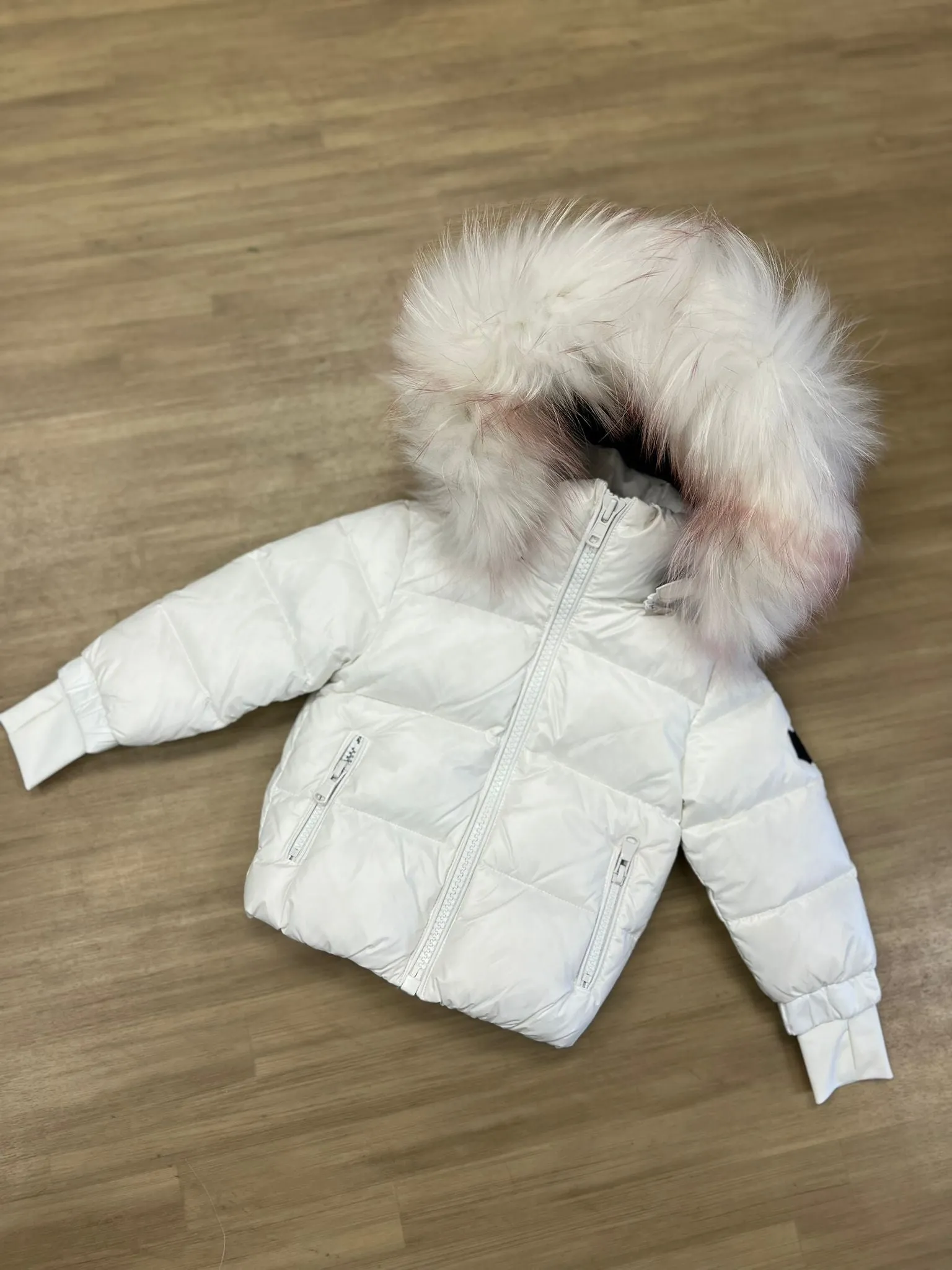 BABY COAT-White/Pink Fur