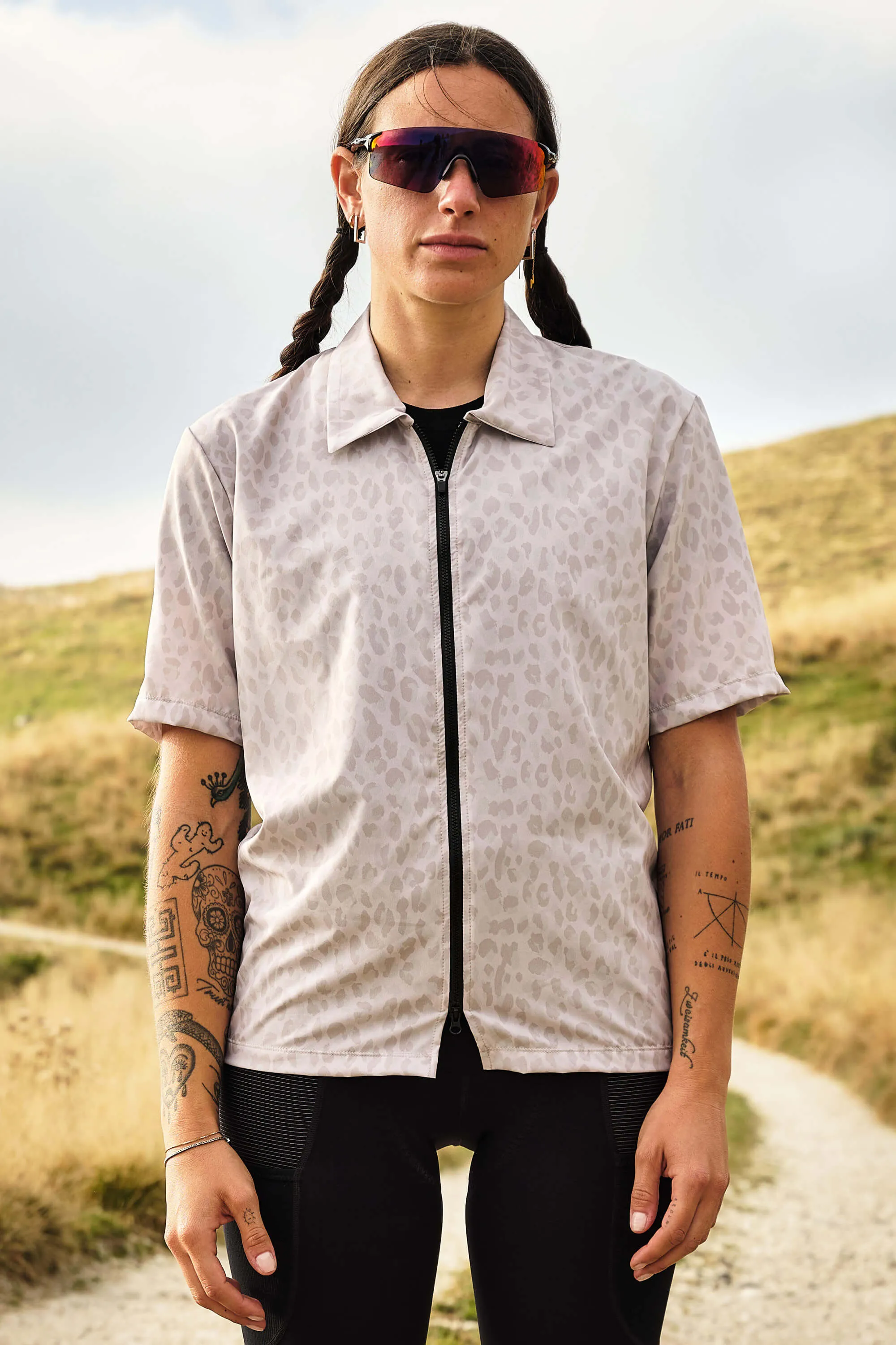 Beyond Gravel Soave Resort Shirt