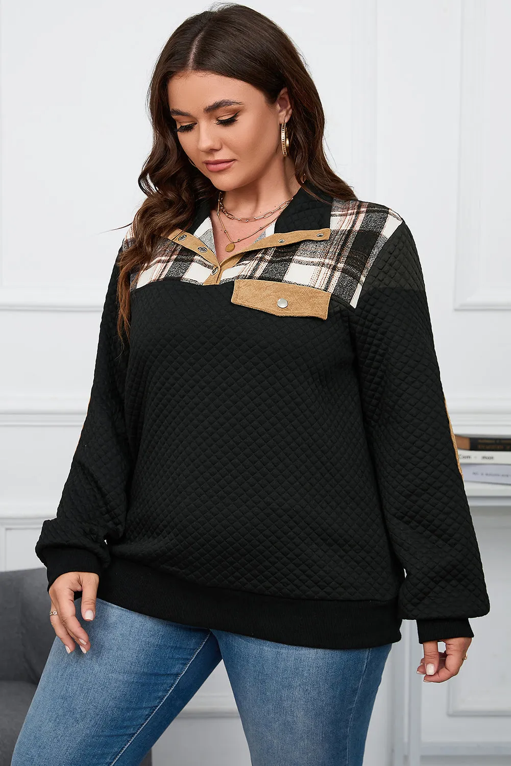 Black Plus Size Quilted Sweatshirt with Plaid Patchwork & Henley Neck