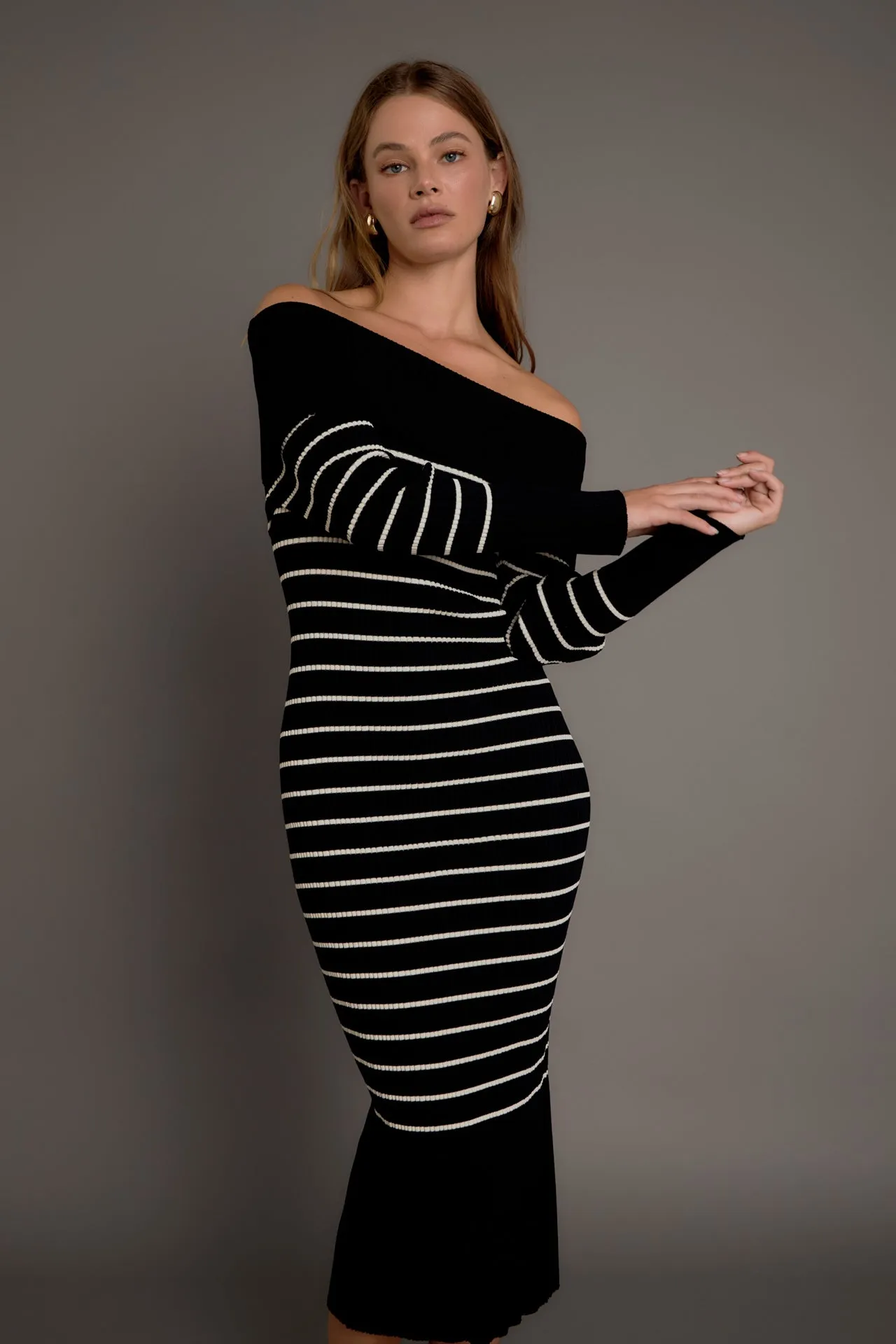 Endless Rose - Off Shoulder Fold Striped Maxi Dress