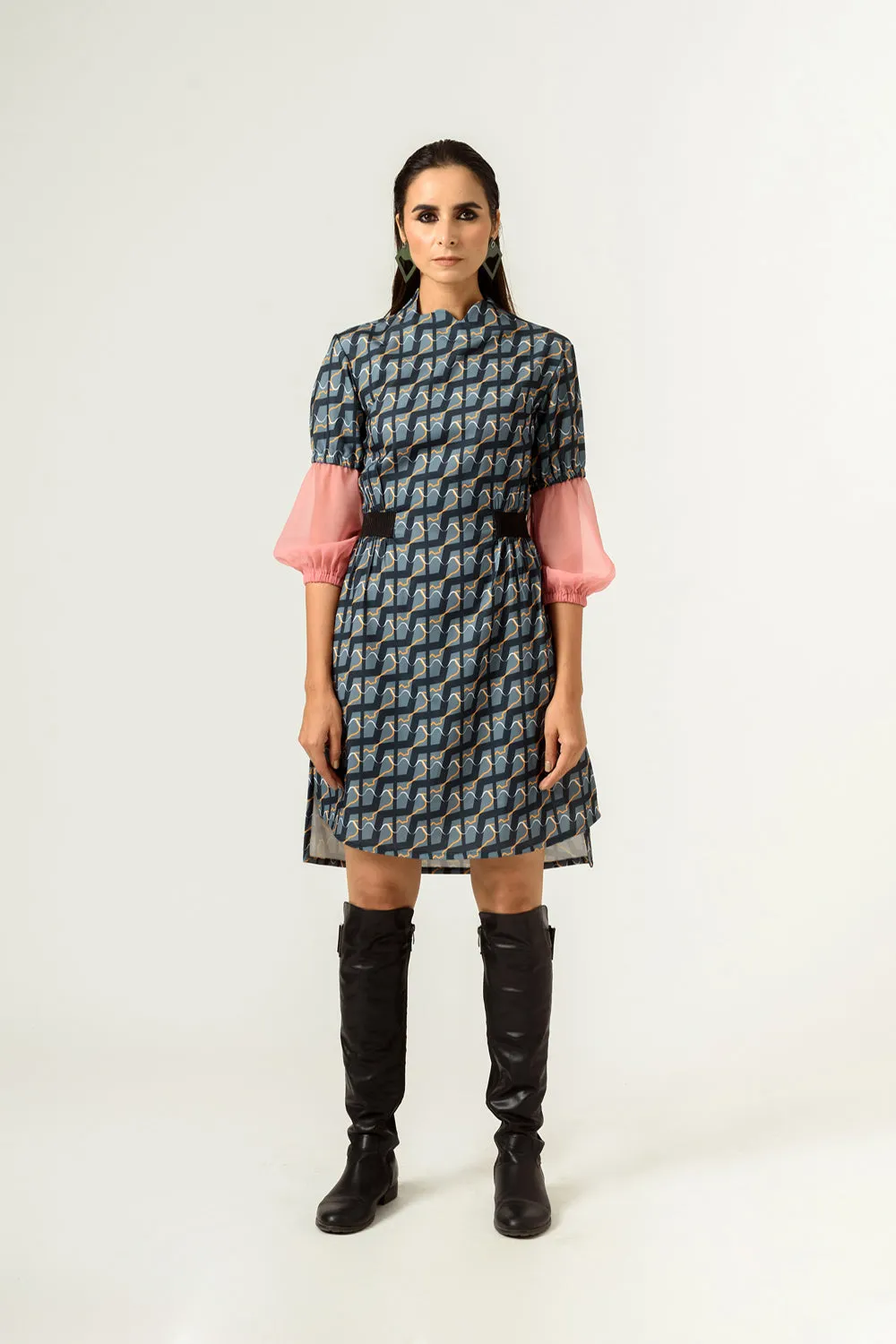 Ennui Print Balloon Sleeves Fitted Dress