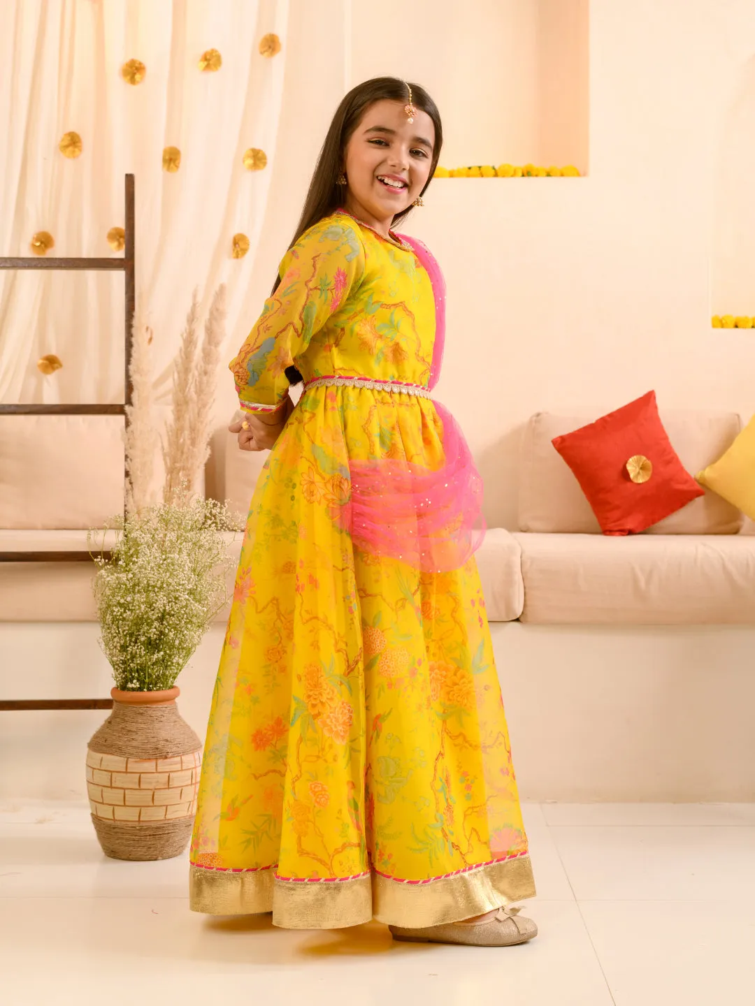 Girls Printed Fit Flare Maxi Ethnic Dress With Dupatta Waist Belt