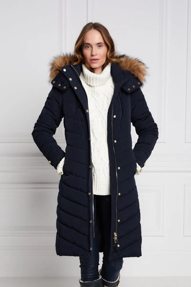 Holland Cooper The Wellington Coat in Navy