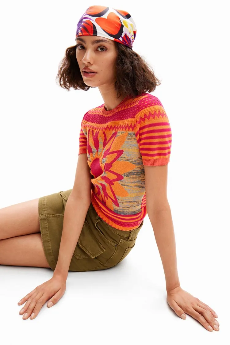 Knit Flower SS T-shirt in Orange