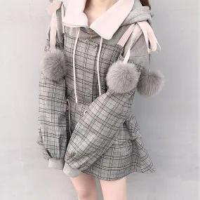 Pleated Shoulder-less Fur Balls Coat SD00725