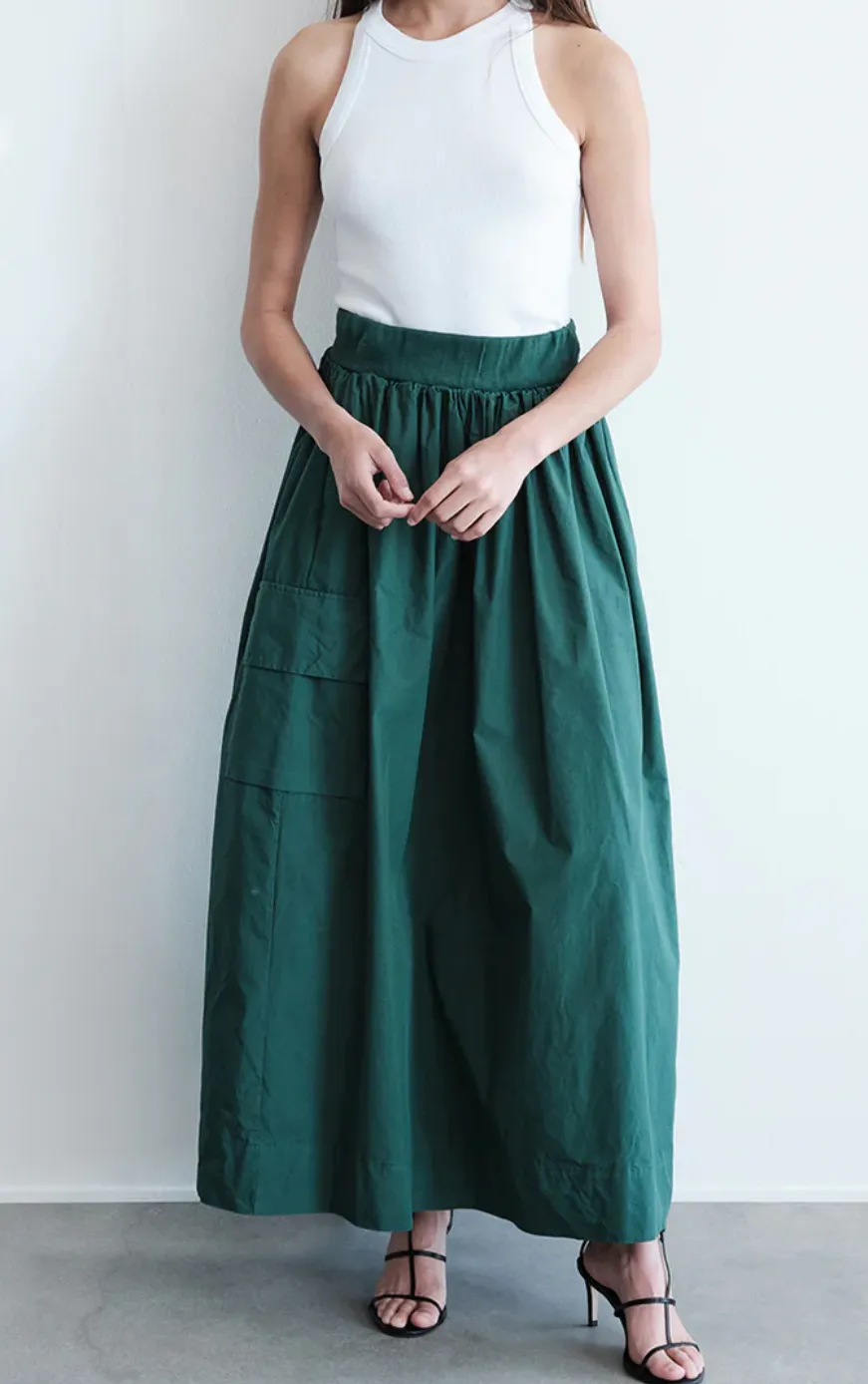 Structured Poplin Cargo Skirt IN RAINFOREST