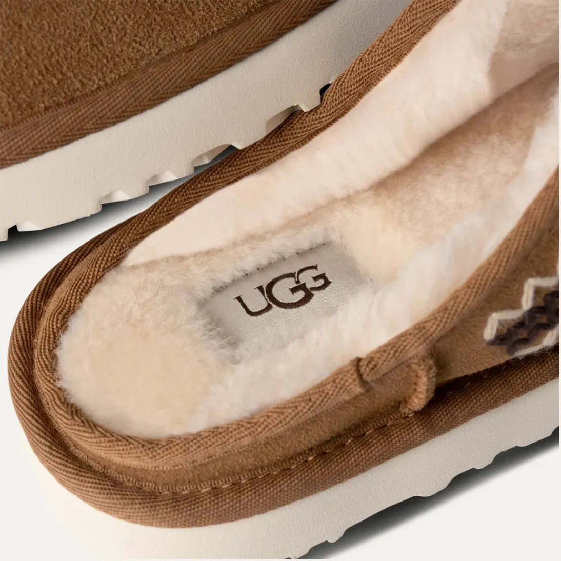 UGG Classic Atherson Slip-On Chestnut 1162330