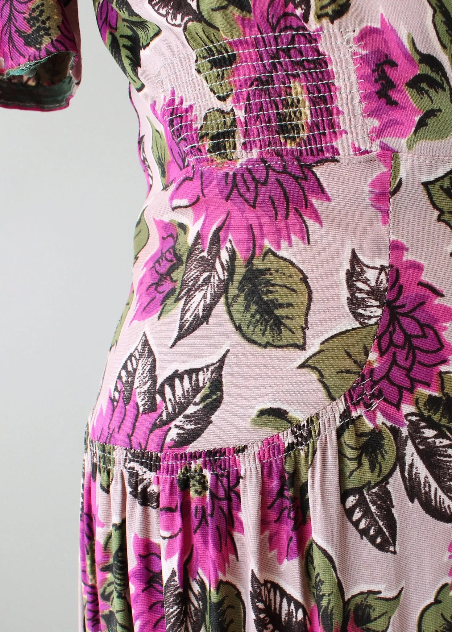 Vintage Early 1940s Fuchsia Floral Jersey Day Dress