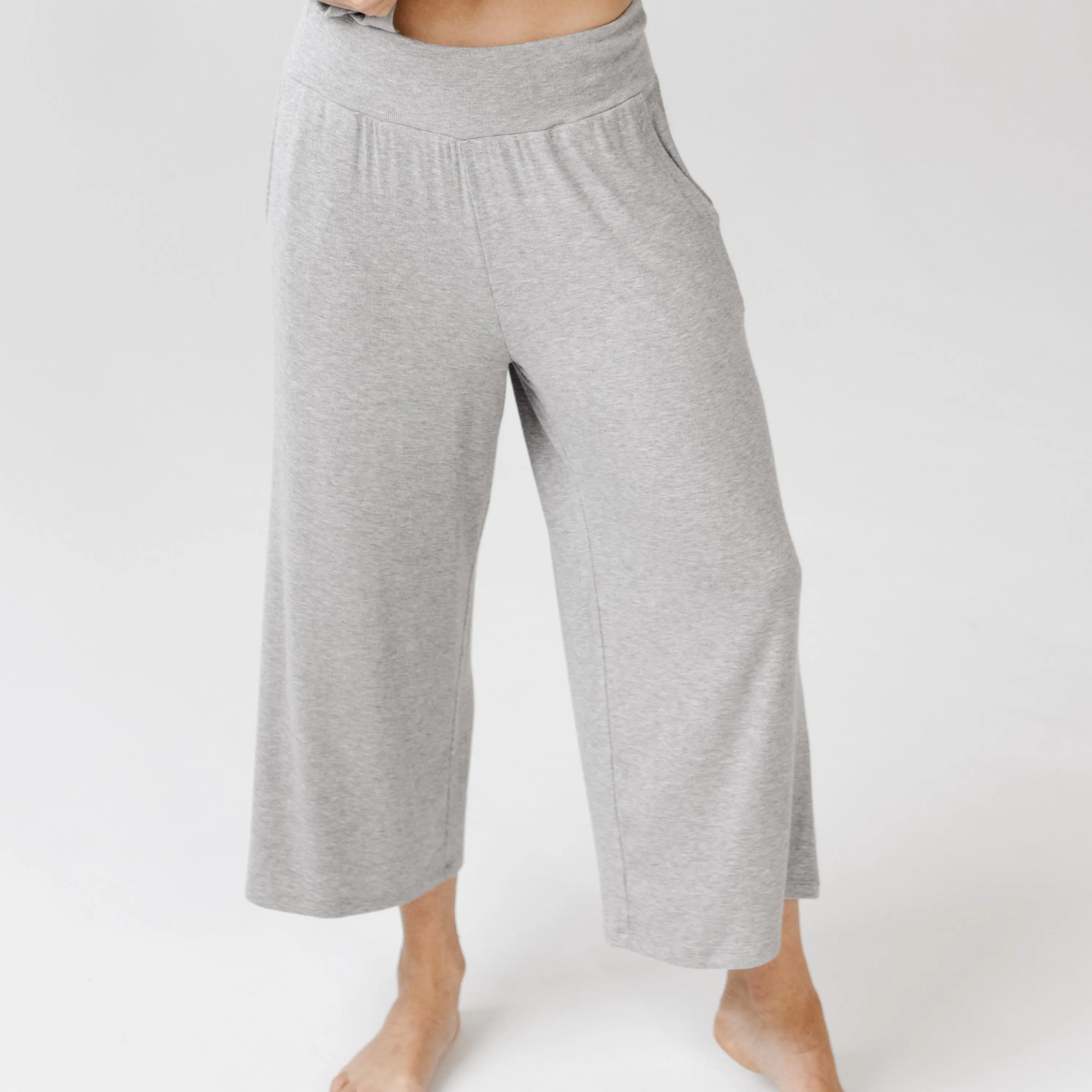 Women’s Bamboo Rib-Knit Lounge Capri