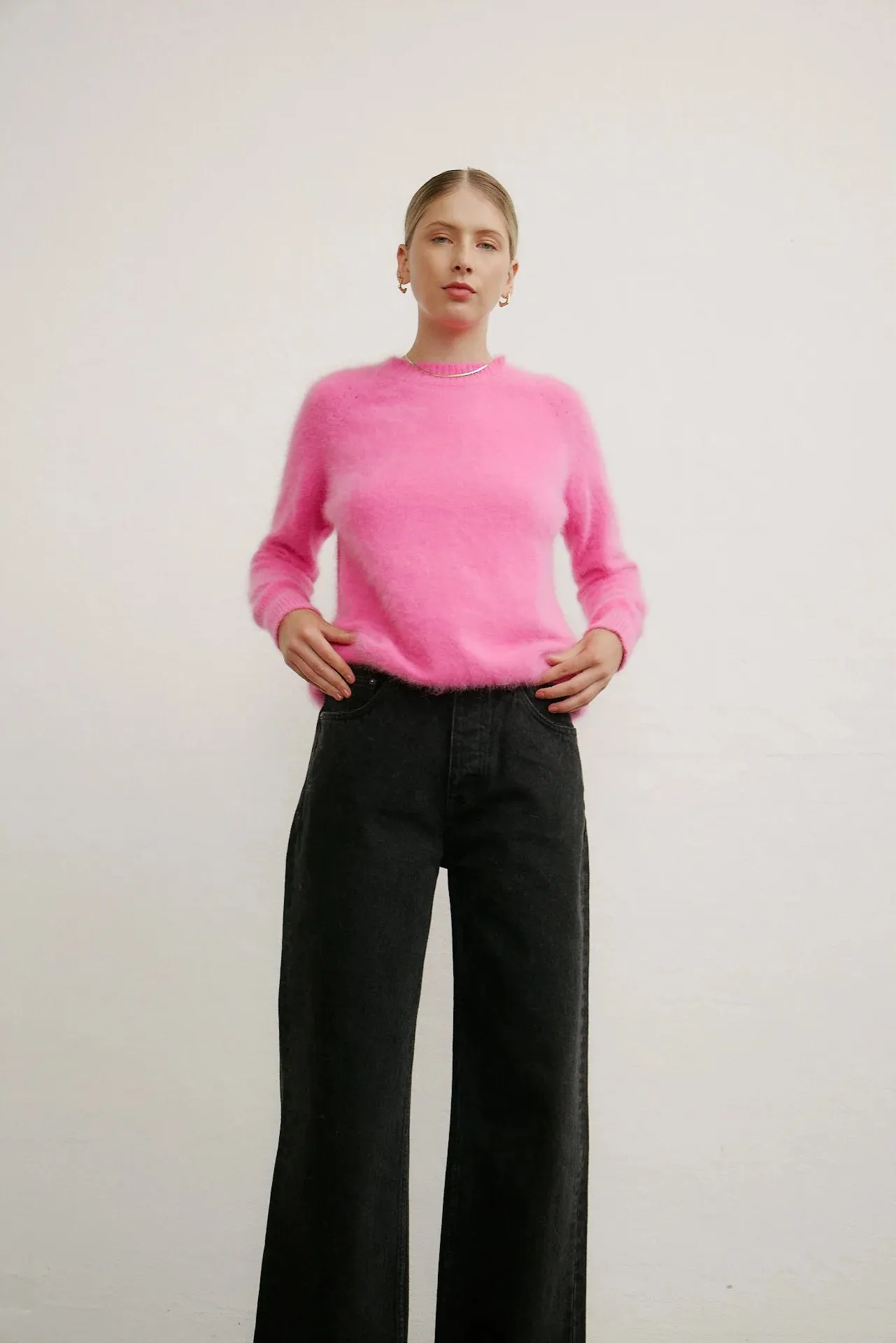 WORLD OF NOMADS Adele Crew Neck Knit